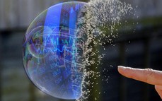 Bong bóng kinh tế là gì? Những điều cần biết về bong bóng kinh tế
