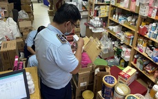 TP.HCM triệt phá kho hàng Trung Quốc nhập lậu cực lớn