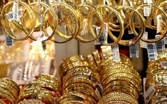 Giá vàng hôm nay 6/8: Vàng hạ nhiệt vì USD tăng
