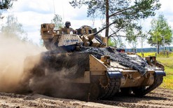 Mỹ và Đức cam kết cung cấp xe chiến đấu bộ binh cho Ukraina