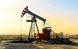 Giá xăng dầu ngày 2/12: Dầu thô tăng trước cuộc họp của OPEC +