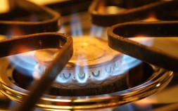 Giá gas bật tăng trở lại sau chuỗi giảm