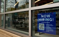 Số đơn xin trợ cấp thất nghiệp của Mỹ giảm nhiều hơn dự kiến 