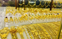 Giá vàng hôm nay 30/9: Tăng giảm trái chiều