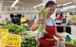 Giá tiêu dùng của Trung Quốc chậm lại, lo ngại giảm phát