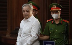 Ông Trần Quí Thanh lĩnh 8 năm tù, một con gái được hưởng án treo
