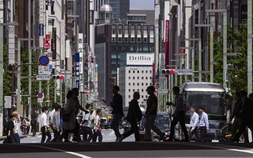 Nhật Bản: Ngày càng nhiều doanh nghiệp nhỏ tăng lương cơ bản do thiếu lao động