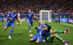 Lịch thi đấu bóng đá hôm nay 29/6: Đương kim vô địch Italia dừng bước?