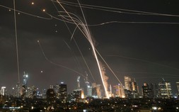Đối đầu Israel - Iran: 'Ngòi nổ' Trung Đông có bị kích hoạt thành cuộc chiến toàn diện?