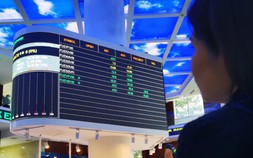 Chứng khoán bước vào vùng trũng thông tin, VN-Index đối mặt nhiều thử thách