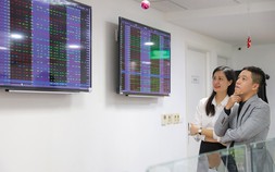 Cổ tức 2025: Niềm vui chưa trọn