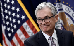 Fed đối mặt sức ép hạ lãi suất