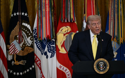 Ông Trump sẵn sàng gặp ông Putin mà không có ông Zelensky