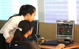 Chứng khoán hôm nay 17/8: VN-Index thiếu động lực để bứt phá