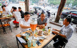 Các nhà hàng Đông Nam Á thua lỗ vì thói quen kéo dài từ COVID-19