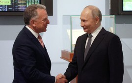 Nga bất ngờ 'mở cửa' ngoại giao cho kế hoạch hòa bình của Mỹ về Ukraina