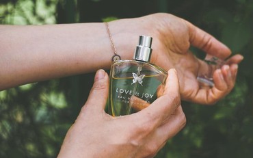 Vị trí nào nên và không nên xịt nước hoa?