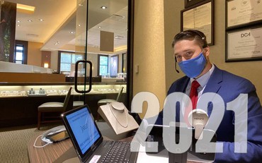 Ngành bán lẻ toàn cầu vượt qua 'cú sốc’ COVID-19 như thế nào trong năm 2021?