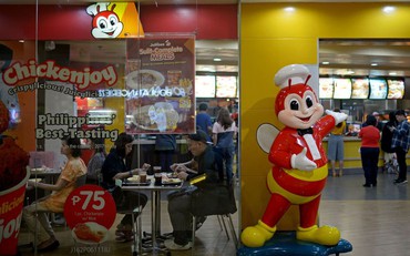 Jollibee định bán cổ phần tại Highlands Coffee của Việt Nam