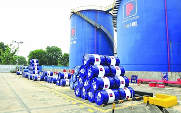 Malaysia sẽ bán cho Việt Nam 300.000 lít xăng với 'giá hữu nghị'