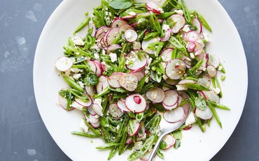 Món ngon mỗi ngày: Salad củ cải và đậu hà lan