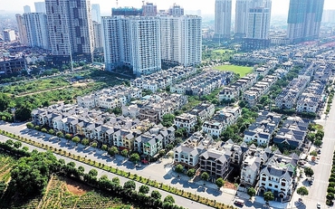 Thị trường bất động sản trong vòng xoáy siết tín dụng