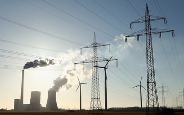 Châu Âu có thể làm gì để giảm giá năng lượng?