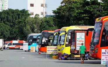Nhiều dịch vụ vận tải giảm giá cước