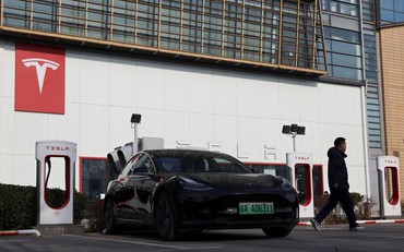 Tesla lại tiếp tục cuộc chiến giá xe ở Trung Quốc