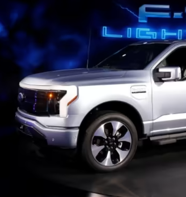 Ford tạm dừng xây dựng nhà máy pin trị giá 3,5 tỷ USD