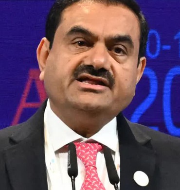 Tỷ phú Gautam Adani bị tòa án Mỹ buộc tội gian lận và hối lộ