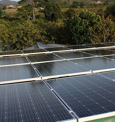 Điện mặt trời mái nhà dư thừa không được bán quá 10% công suất lên lưới