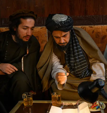 'Kho báu dưới lòng đất' giúp Taliban hồi sinh nền kinh tế tụt dốc của Afghanistan