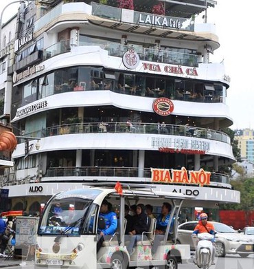 Tòa nhà Hàm cá mập Hà Nội và những điều chưa biết