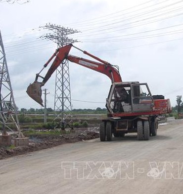 Giải ngân vốn đầu tư công tăng mạnh, đạt gần 44% kế hoạch