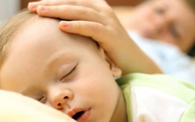 Trẻ đổ mồ hôi khi ngủ - Dấu hiệu cảnh báo những căn bệnh có nguy cơ tử vong cao
