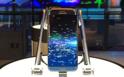 Vì sao Samsung vẫn kiên quyết tung Galaxy Note 8?