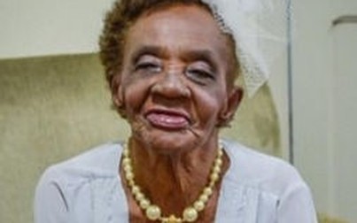 Cô dâu già nhất thế giới đính hôn ở tuổi 106
