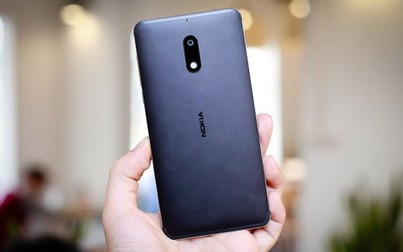 Cựu hoàng Nokia trở lại Việt Nam, nên mua hay không?