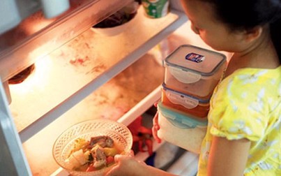Cất thức ăn vào tủ lạnh kiểu này thì sớm muộn gì gia đình bạn cũng mang bệnh thôi