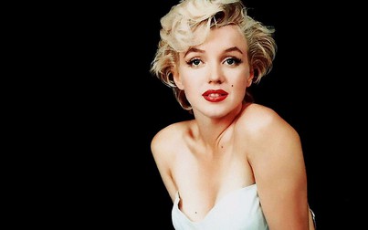 Hé lộ ảnh "Quả bom sex" Marilyn Monroe có bầu với người tình gây sốc