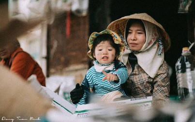 Sự thật về bộ ảnh "Mẹ con đồng nát" khiến ngàn người rung động