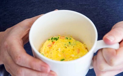 Trứng hấp trong cốc bằng lò vi sóng