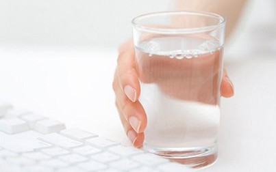Bảy loại nước nên uống buổi sáng để hỗ trợ giảm cân