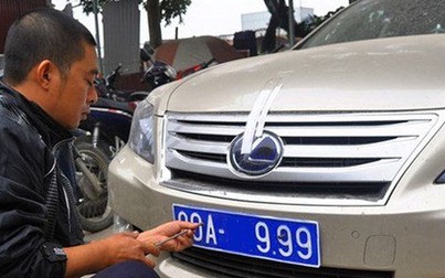 Hàng chục xe sang Lexus đeo biển của xe rẻ tiền tại Việt Nam