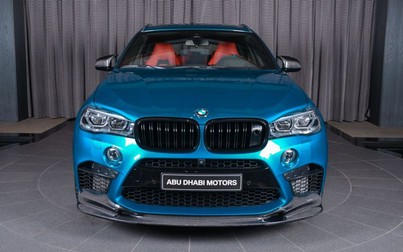 BMW X6M mát mắt với màu xanh dương sau gói độ 'khủng'