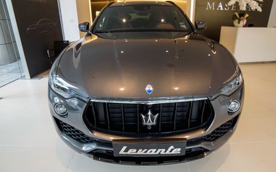 Ngắm Levante, SUV hạng sang đầu tiên của Maserati