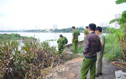 Thi thể người đàn ông ở trần, mặc quần jean trôi bên bờ sông Sài Gòn