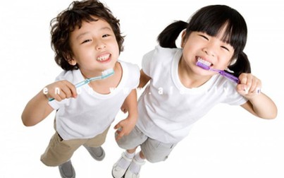 Học mẹ Nhật bí quyết chăm sóc răng miệng cho trẻ