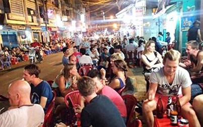 Ẩu đả ở phố Tây Sài Gòn, một du khách Mỹ bị đâm tử vong